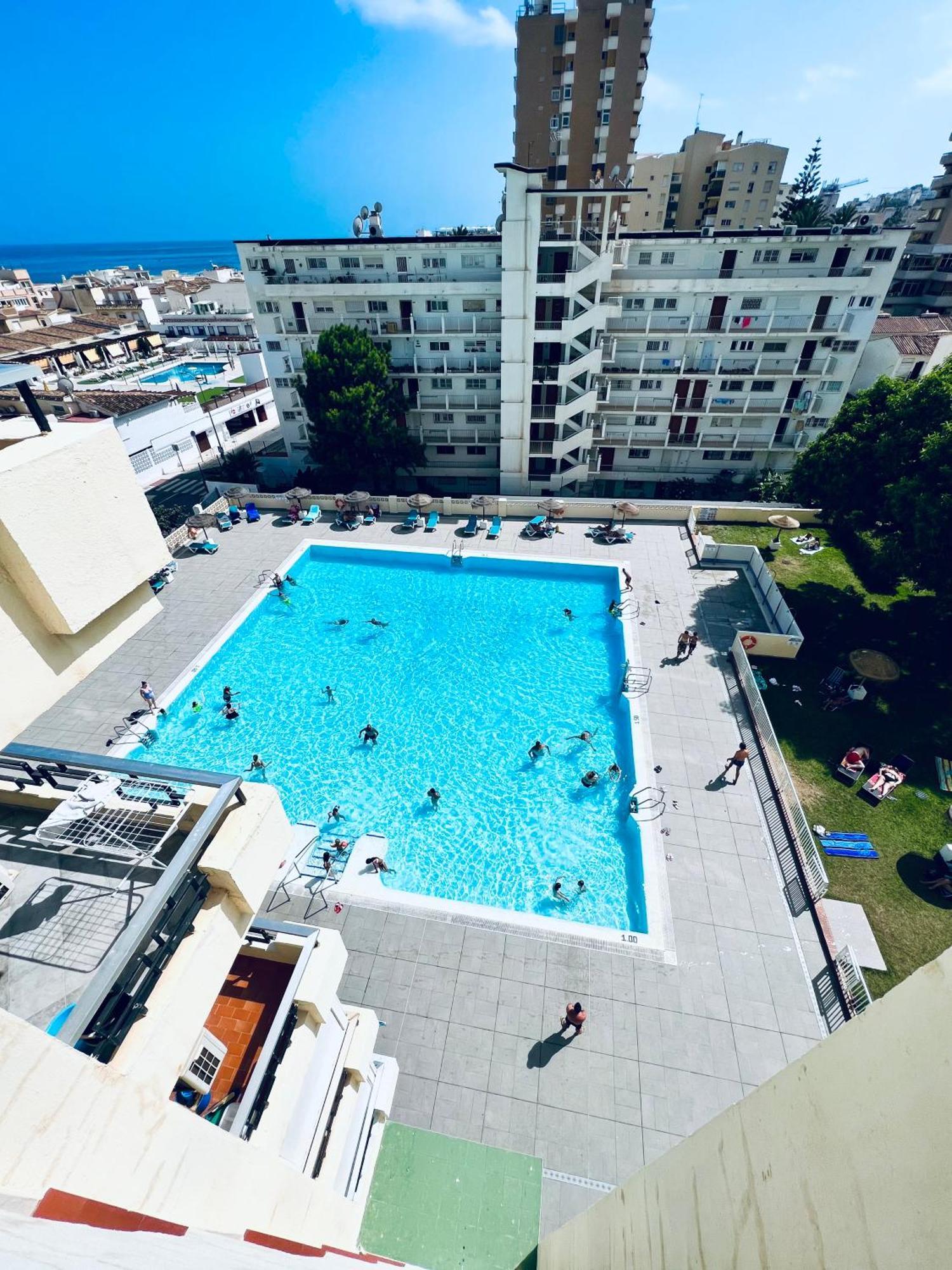 Torremolinos Carihuela Nucleo Cristal Apartment Bagian luar foto