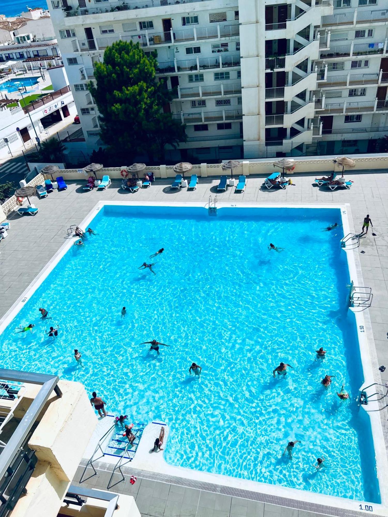 Torremolinos Carihuela Nucleo Cristal Apartment Bagian luar foto